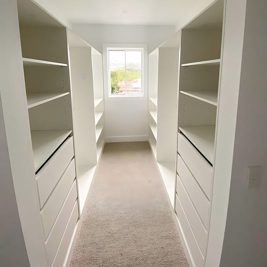 Maximise Your Space: The Advantages of Walk-In Wardrobes